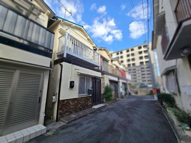 �ޗǌ��ޗǎs�O���{�� �̒��È�ˌ��Ă̎��ӊ�