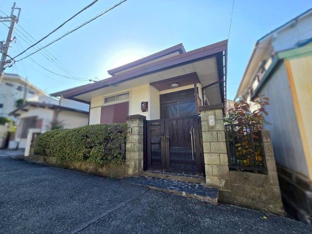 �ޗǌ��ޗǎs�w����������1���ڂ̓y�n�̌��n�y�n�ʐ^