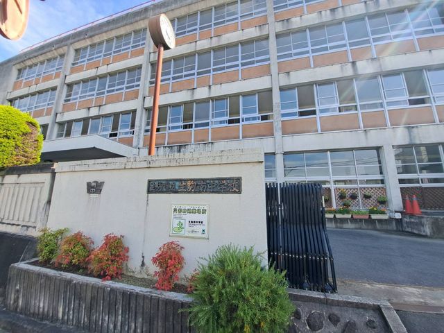 �ޗǌ�����s�������� �̓y�n�̎��ӊ�