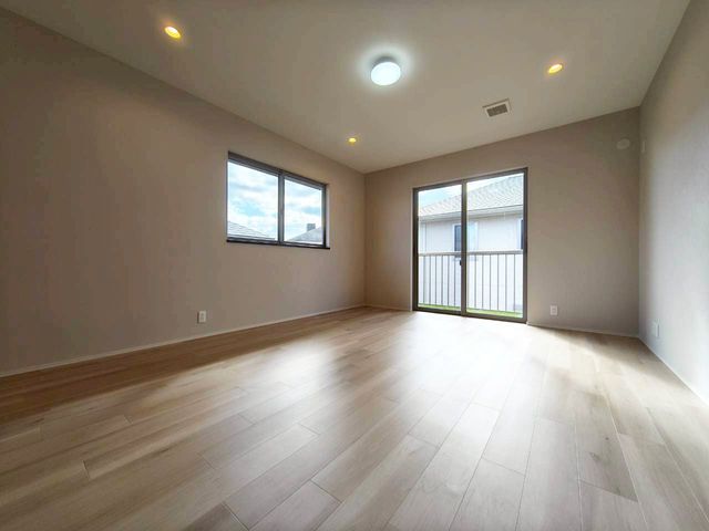 ���s�{���y�S���ؒ�����9���ڂ̒��È�ˌ��Ă̂��̑�����