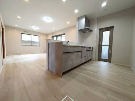 ���s�{���y�S���ؒ�����9���ڂ̒��È�ˌ��ẴL�b�`��