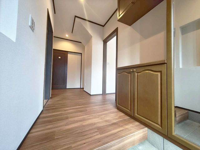 ���s�{�ؒÐ�s�ؒÐ��7���ڂ̒��È�ˌ��Ă̌���