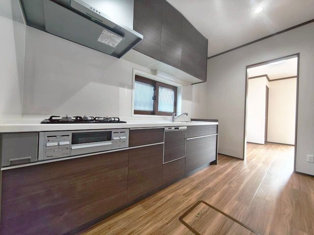 ���s�{�ؒÐ�s�ؒÐ��7���ڂ̒��È�ˌ��ẴL�b�`��