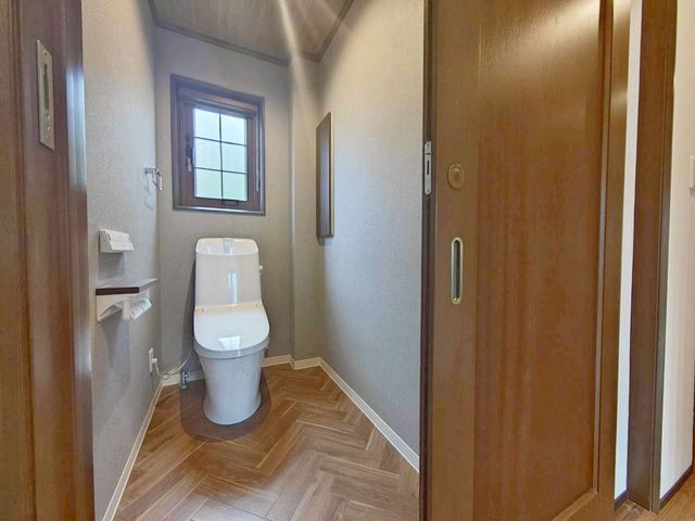 ���s�{�ؒÐ�s�ؒÐ��7���ڂ̒��È�ˌ��Ẵg�C��