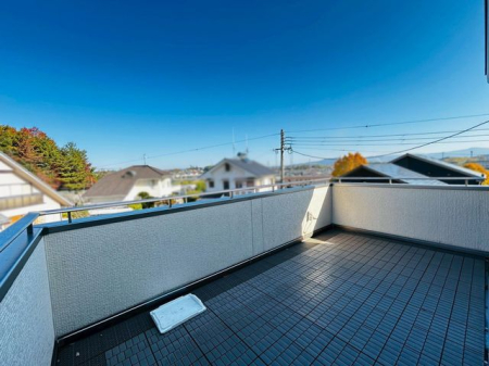 �ޗǌ��ޗǎs�ێR1���ڂ̒��È�ˌ��Ẵo���R�j�[