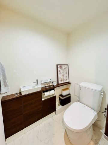 �ޗǌ��ޗǎs����ߒr��6���ڂ̒��Ã}���V�����̂��̑�����