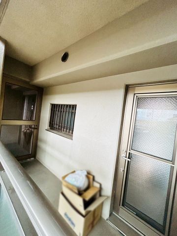 �ޗǌ��ޗǎs����ߒr��6���ڂ̒��Ã}���V�����̃o���R�j�[