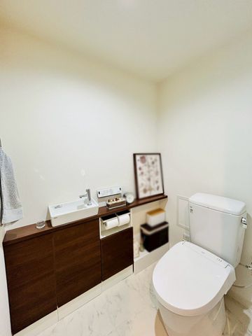 �ޗǌ��ޗǎs����ߒr��6���ڂ̒��Ã}���V�����̃g�C��