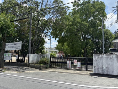 �ޗǌ�����s���V�� �̒��Ã}���V�����̎��ӊ�