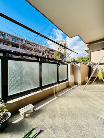 �ޗǌ��ޗǎs�ߕ����� �̒��Ã}���V�����̃o���R�j�[