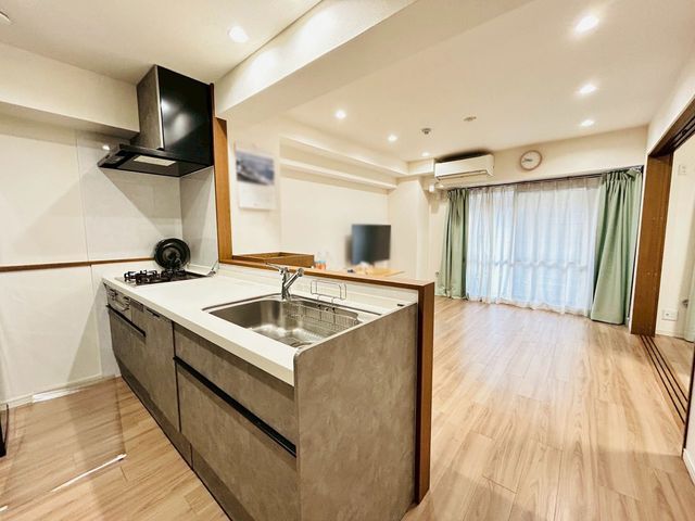 �ޗǌ��ޗǎs�ߕ����� �̒��Ã}���V�����̃L�b�`��