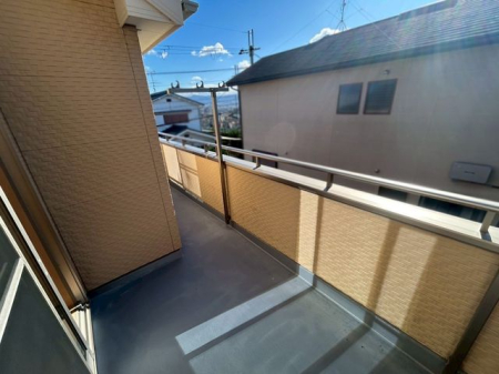 �ޗǌ��ޗǎs���𐼒�1���ڂ̒��È�ˌ��Ẵo���R�j�[