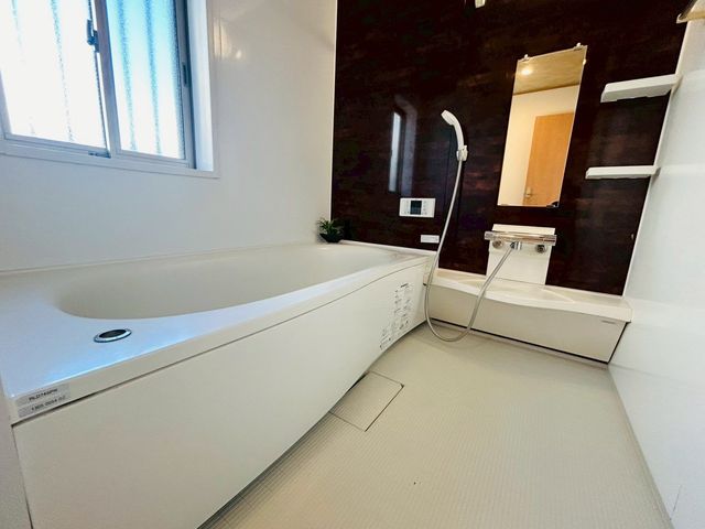 �ޗǌ��ޗǎs���𐼒�1���ڂ̒��È�ˌ��Ă̗���