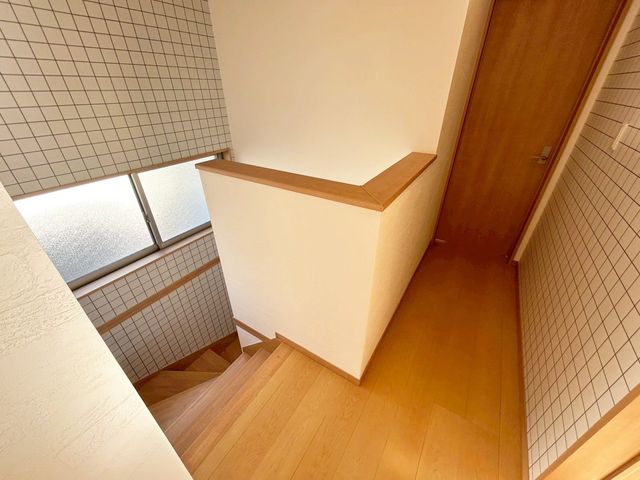 �ޗǌ��ޗǎs���𐼒�1���ڂ̒��È�ˌ��Ă̂��̑�����