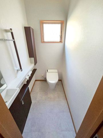 �ޗǌ��ޗǎs�k�i�䒬 �̒��È�ˌ��Ẵg�C��