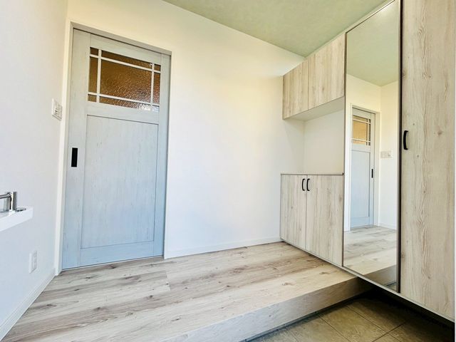 �ޗǌ��ޗǎs���𐼒�1���ڂ̒��È�ˌ��Ă̌���