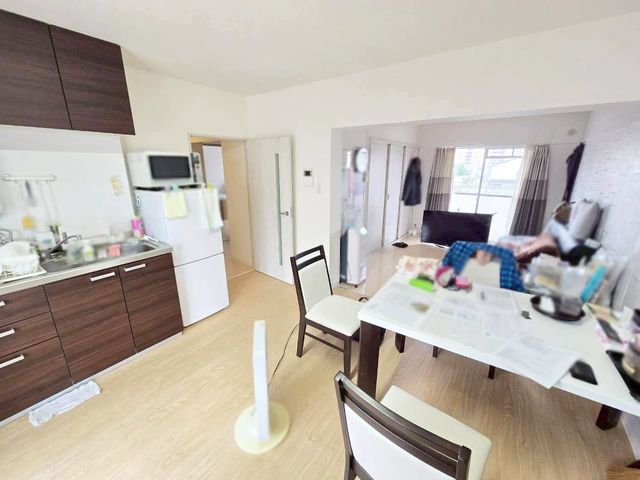 �ޗǌ��ޗǎs���ؒҒ� �̒��Ã}���V�����̃��r���O