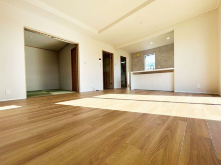 �ޗǌ��k����S�L�˒��厚�O�g �̒��È�ˌ��Ẵ��r���O