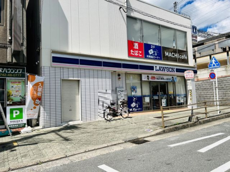 �ޗǌ��ޗǎs�O��1���ڂ̒��Ã}���V�����̎��ӊ�