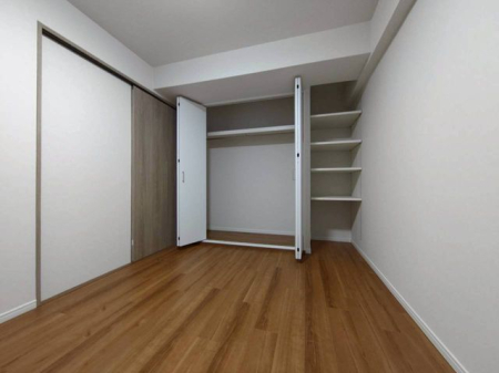 �ޗǌ��ޗǎs���厛�k��1���ڂ̒��Ã}���V�����̂��̑�����