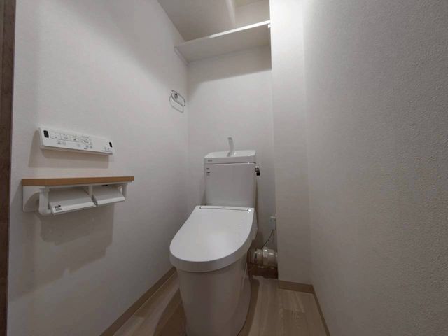 �ޗǌ��ޗǎs���厛�k��1���ڂ̒��Ã}���V�����̃g�C��