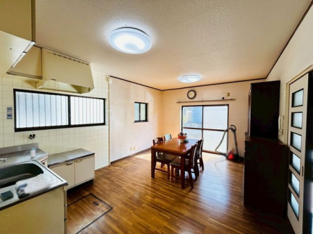 �ޗǌ���a�S�R�s��c�� �̒��È�ˌ��ẴL�b�`��