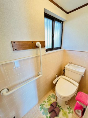 �ޗǌ���a�S�R�s��c�� �̒��È�ˌ��Ẵg�C��