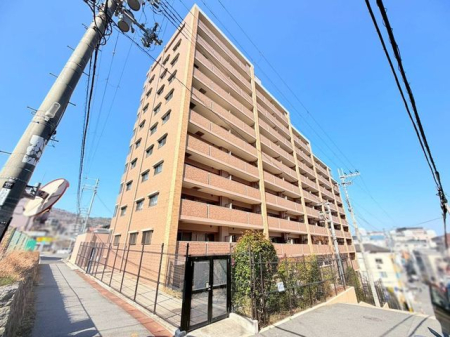 �ޗǌ�����s�R��V�� �̒��Ã}���V�����̌��n�O�ώʐ^