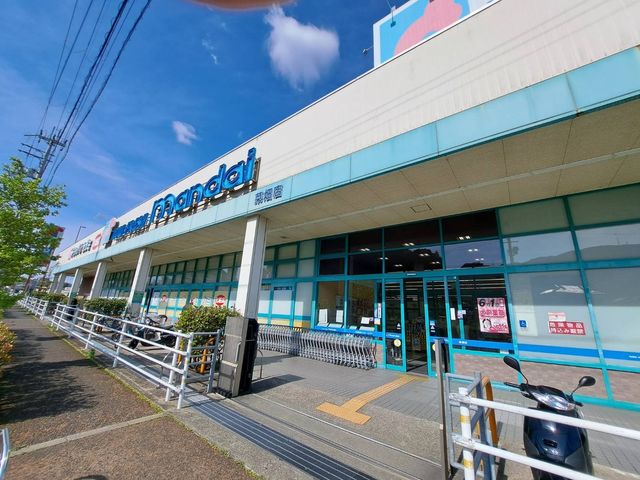 �ޗǌ�����s�����P�u �̒��Ã}���V�����̎��ӊ�