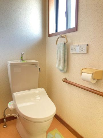 �ޗǌ�����s�������� �̒��È�ˌ��Ẵg�C��