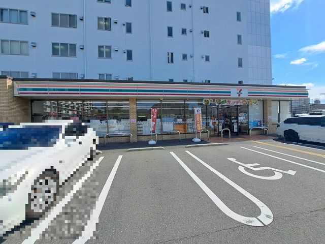 �ޗǌ��ޗǎs��{��3���ڂ̒��Ã}���V�����̎��ӊ�