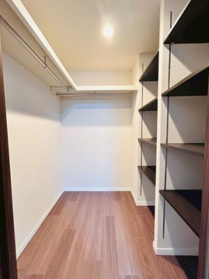 �ޗǌ����Ŏs�܈ʓ�3���ڂ̒��Ã}���V�����̂��̑�