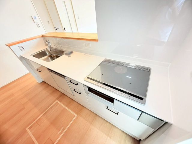 �ޗǌ���a�S�R�s�z�c���k�� �̒��È�ˌ��ẴL�b�`��