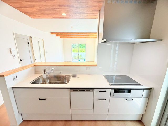 �ޗǌ���a�S�R�s�z�c���k�� �̒��È�ˌ��ẴL�b�`��