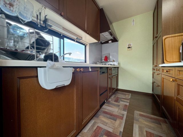 �ޗǌ�����s�厚�O�R �̒��È�ˌ��ẴL�b�`��