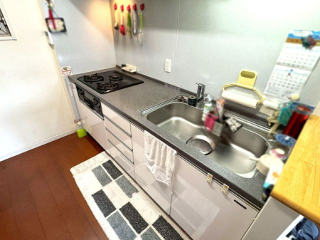 �ޗǌ������s�V�꒬ �̒��Ã}���V�����̃L�b�`��