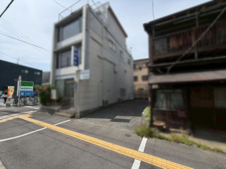 ���{�����s�r��2���ڂ̓y�n�̌��n�y�n�ʐ^