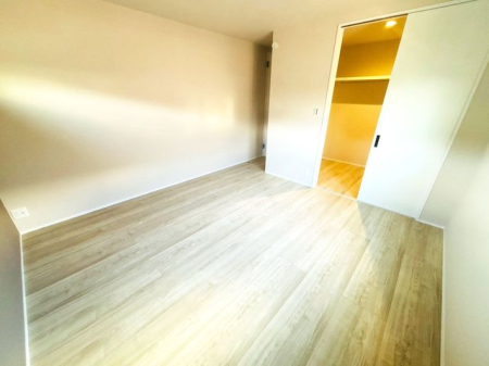 �ޗǌ���a�S�R�s��� �̐V�z��ˌ��Ă̗m��