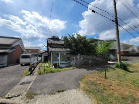 �ޗǌ������s��Ւ� �̓y�n�̌��n�y�n�ʐ^