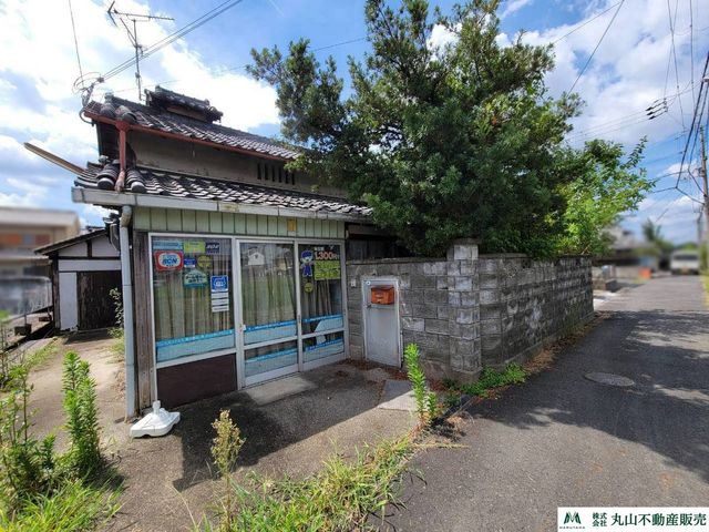 �ޗǌ������s��Ւ� �̓y�n�̌��n�y�n�ʐ^