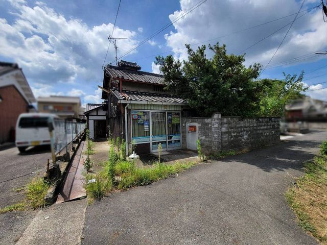 �ޗǌ������s��Ւ� �̓y�n�̌��n�y�n�ʐ^
