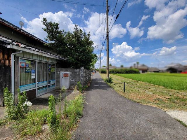 �ޗǌ������s��Ւ� �̓y�n�̌��n�y�n�ʐ^