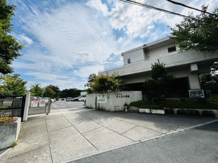 �ޗǌ�����s�Ғ� �̒��Ã}���V�����̎��ӊ�