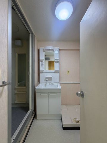 �ޗǌ�����s�Ғ� �̒��Ã}���V�����̐��ʑ�E���ʏ�