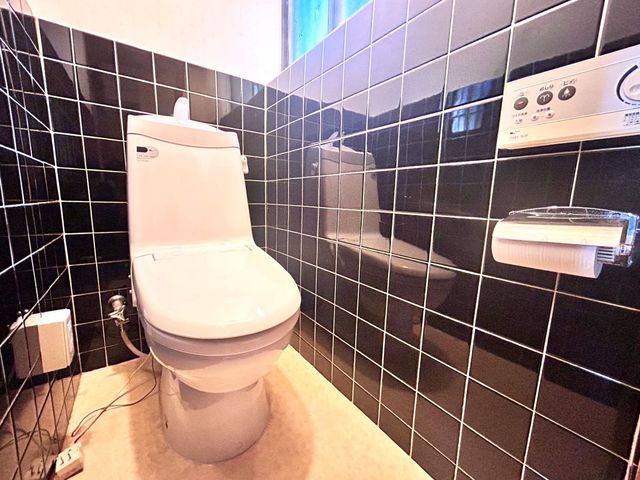 �ޗǌ����Ŏs���c �̒��È�ˌ��Ẵg�C��