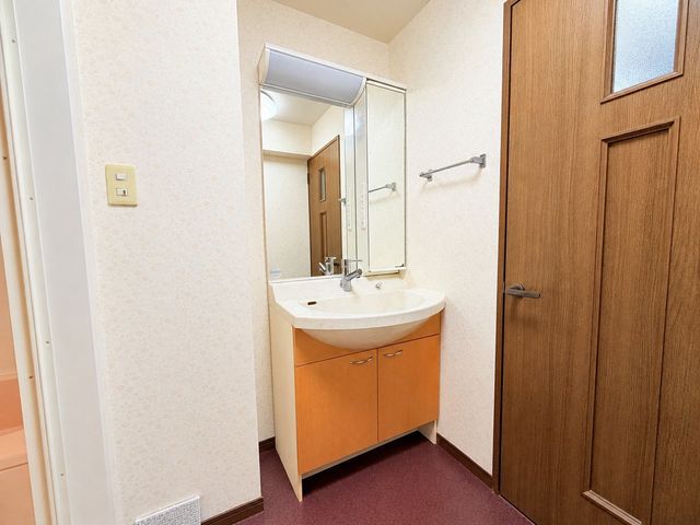 �ޗǌ���a�S�R�s��� �̒��Ã}���V�����̐��ʑ�E���ʏ�