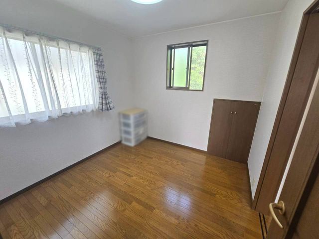 �ޗǌ��ޗǎs�쒬 �̒��È�ˌ��Ă̗m��