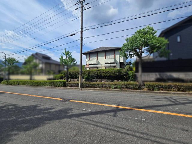 �ޗǌ�����s���̑�2���ڂ̒��È�ˌ��Ă̌��n�O�ώʐ^