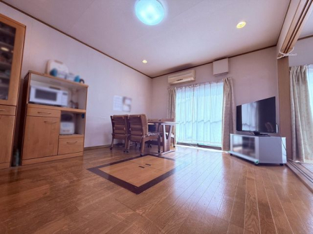 �ޗǌ��ޗǎs����� �̒��È�ˌ��Ẵ��r���O