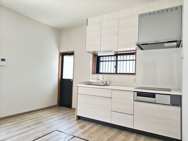 �ޗǌ��ޗǎs���厛�ԓc��2���ڂ̒��È�ˌ��ẴL�b�`��